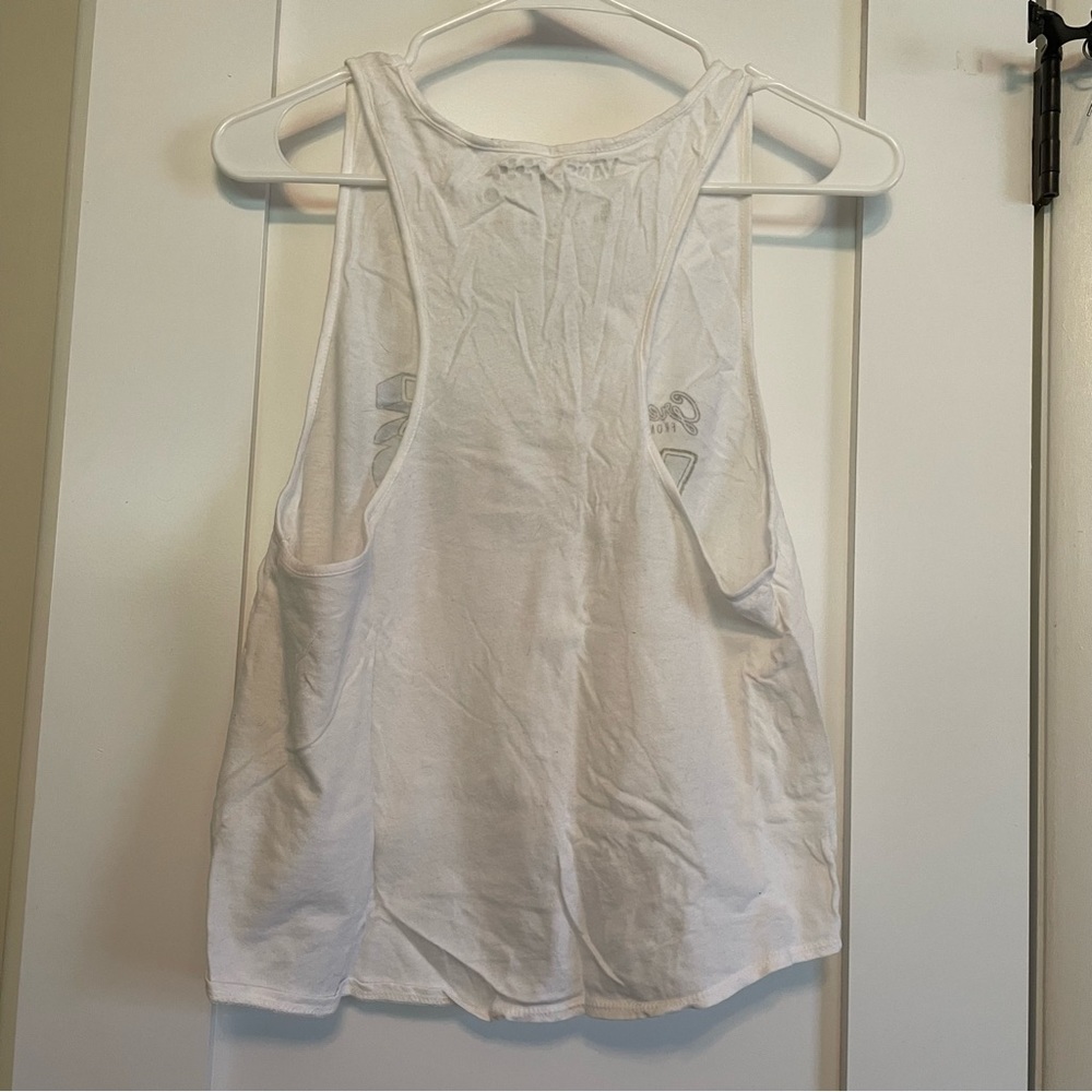 White Tank - Picture 3 of 3